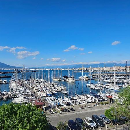 Appartement The Sea Beyond à Castellammare di Stabia Extérieur photo